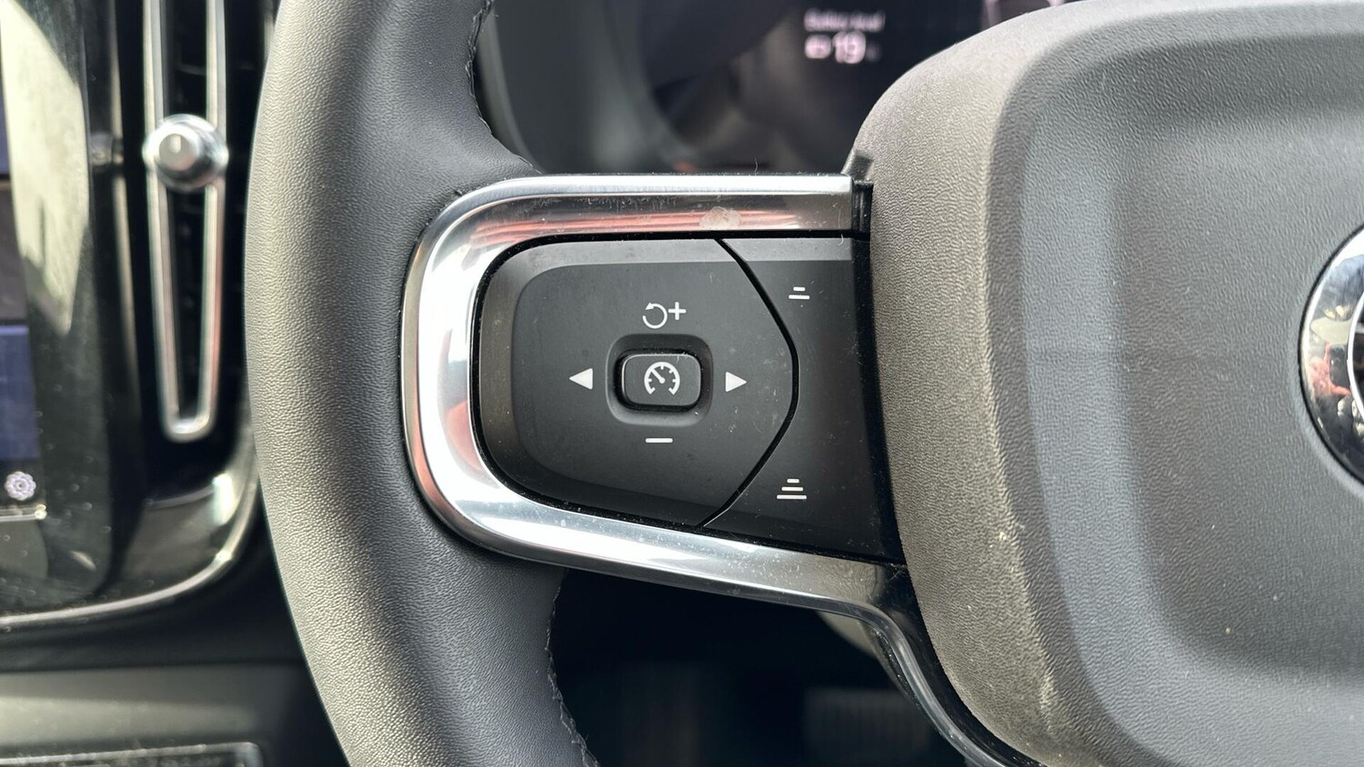 Used Volvo C40 2022 for sale - 77672948: Photo 21