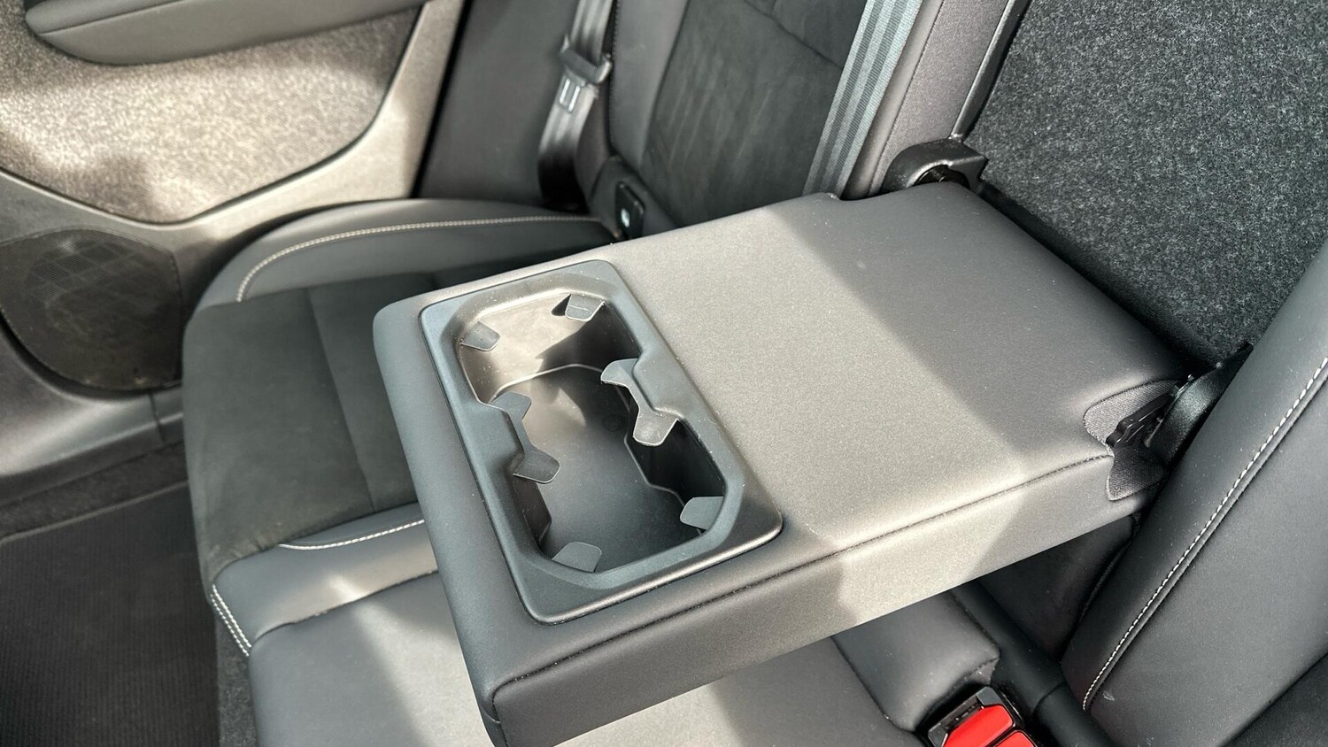 Used Volvo C40 2022 for sale - 77672948: Photo 33