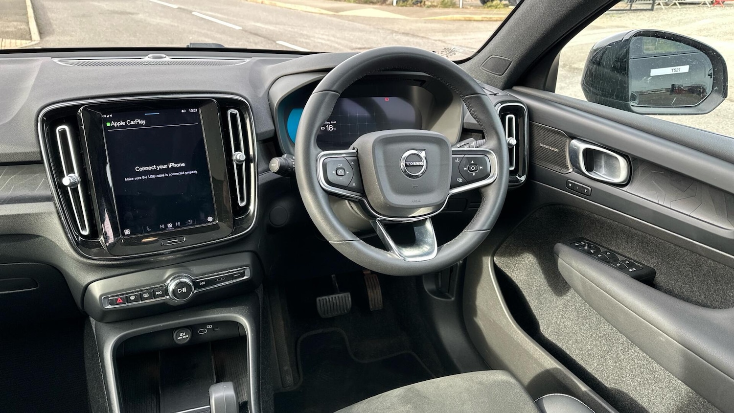 Used Volvo C40 2022 for sale - 77672948: Photo 4