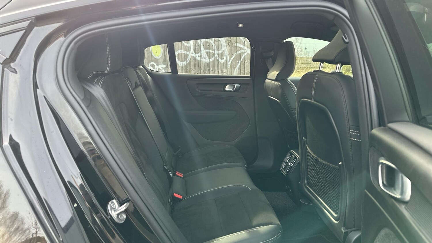 Used Volvo C40 2022 for sale - 77672948: Photo 6