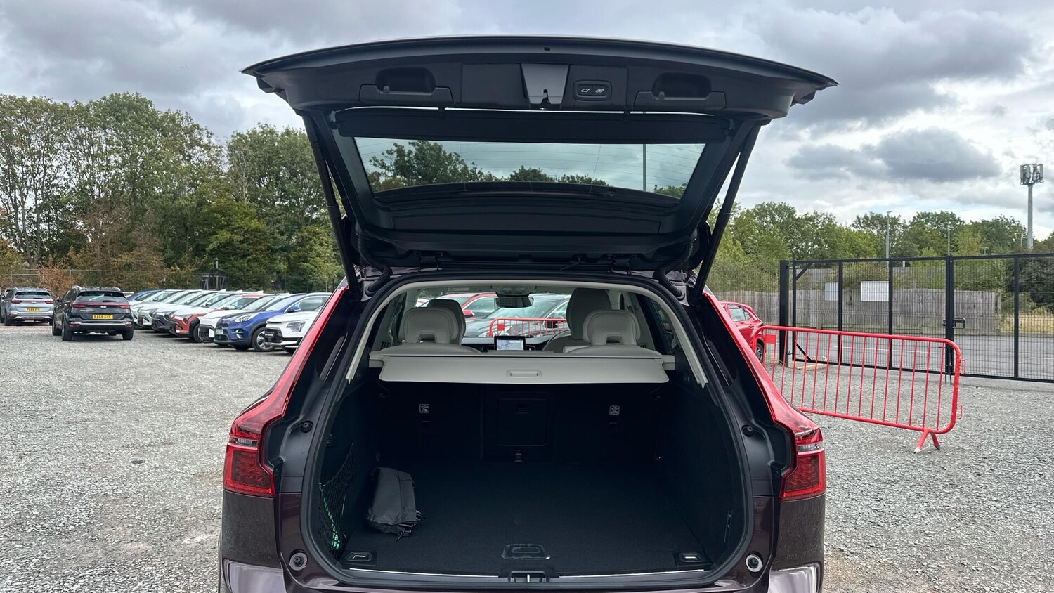 Used Volvo XC60 2025 for sale - 76457514: Photo 13