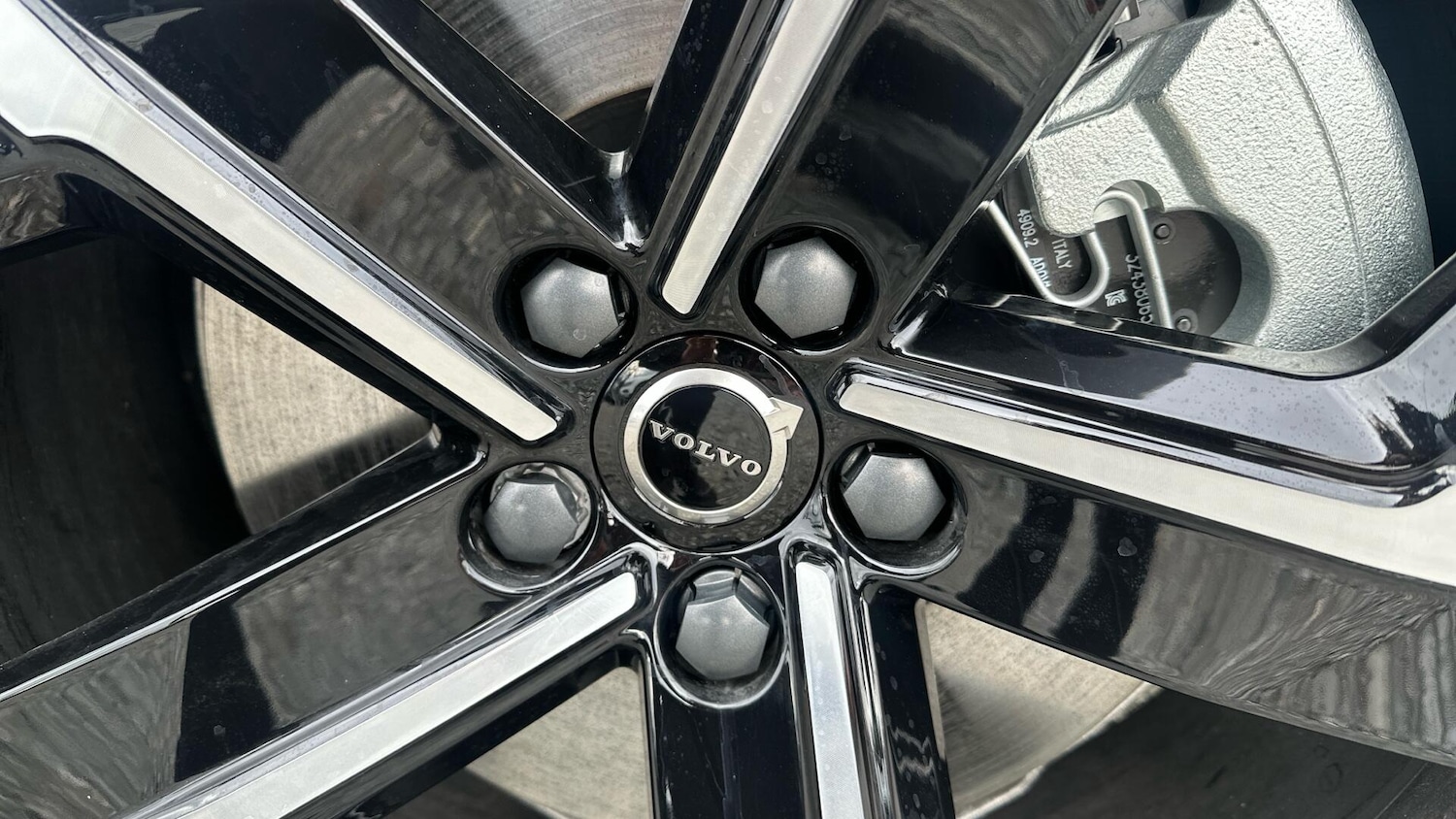 Used Volvo XC60 2025 for sale - 76457514: Photo 15