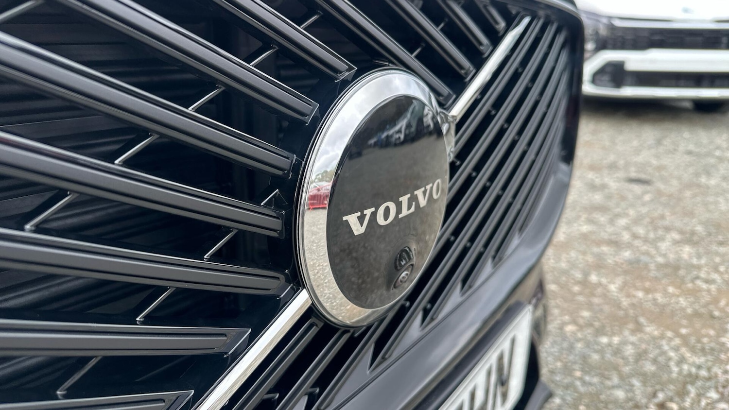 Used Volvo XC60 2025 for sale - 76457514: Photo 16