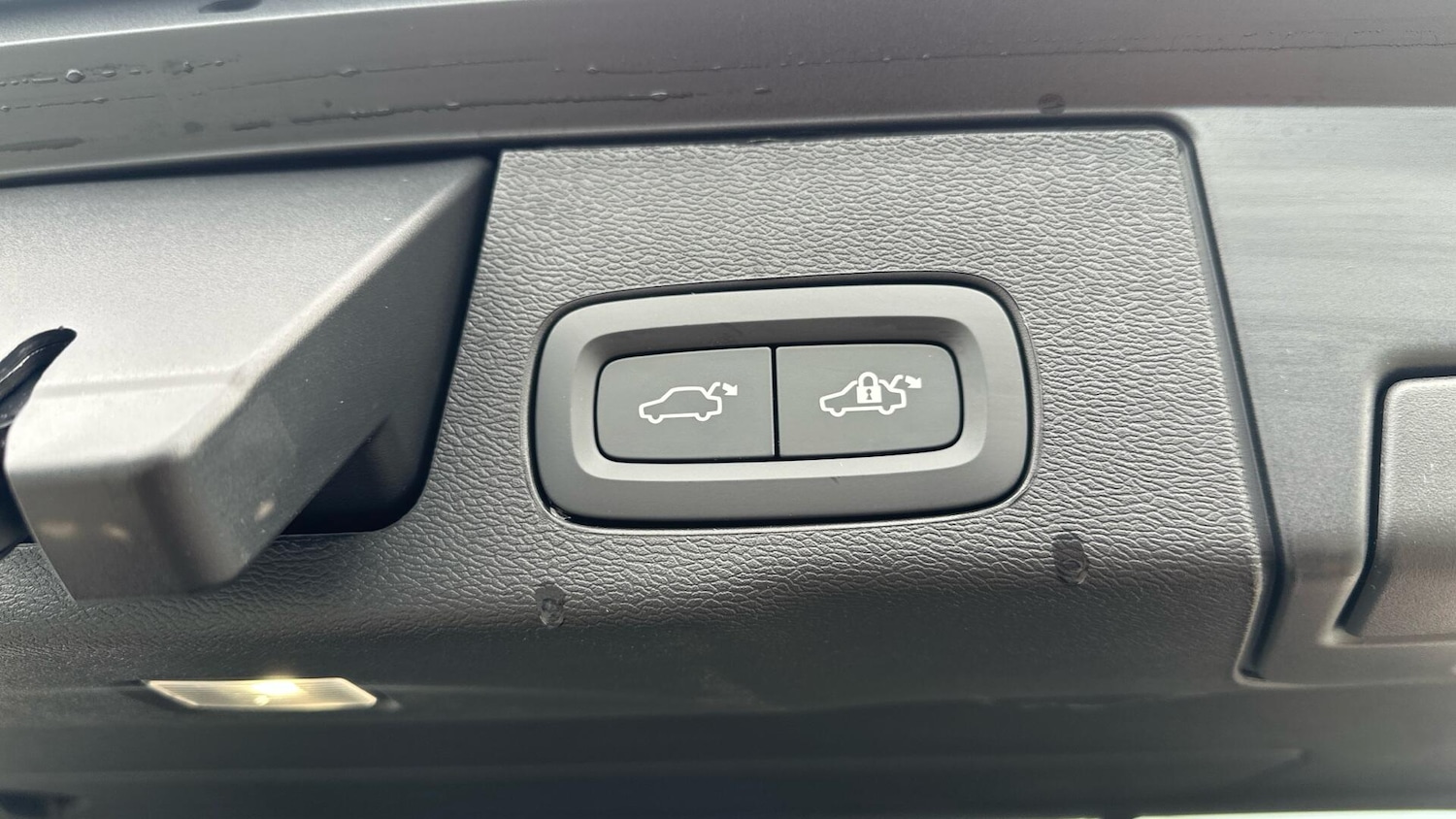 Used Volvo XC60 2025 for sale - 76457514: Photo 24