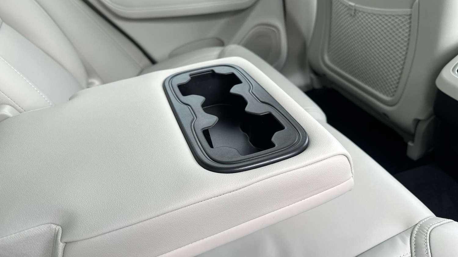 Used Volvo XC60 2025 for sale - 76457514: Photo 29