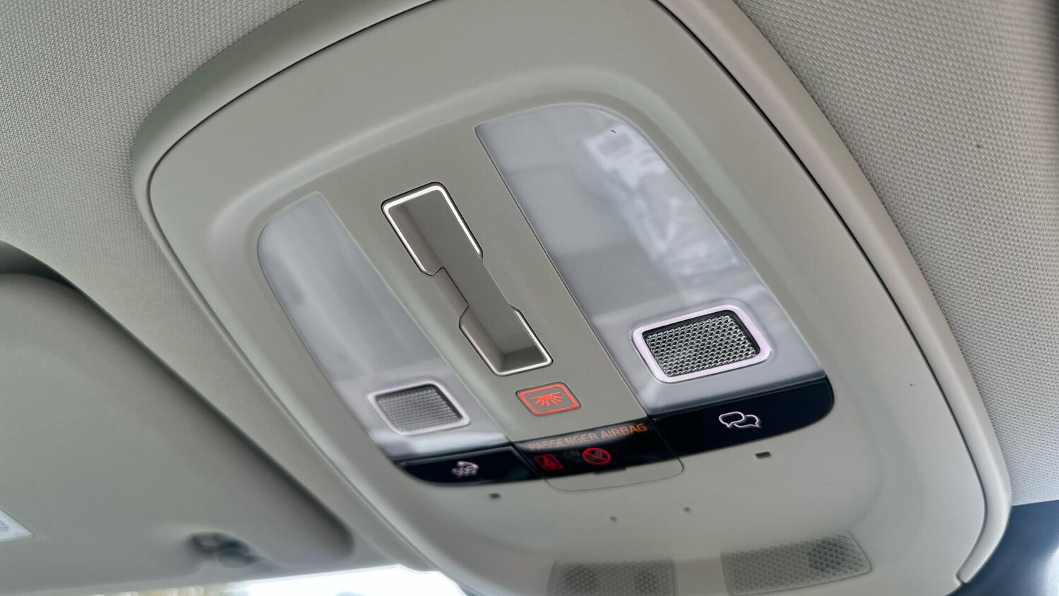 Used Volvo XC60 2025 for sale - 76457514: Photo 41