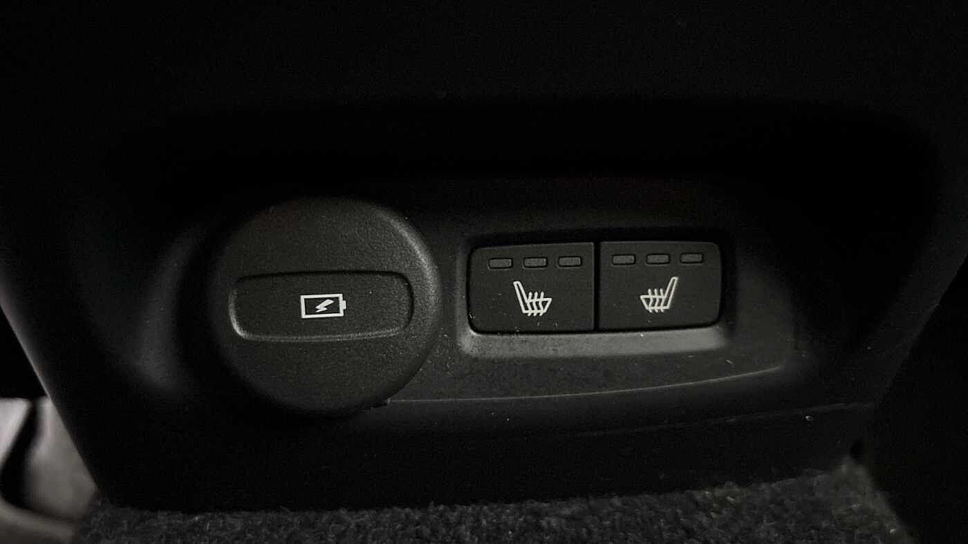 Used Volvo XC40 2022 for sale - 77440912: Photo 17