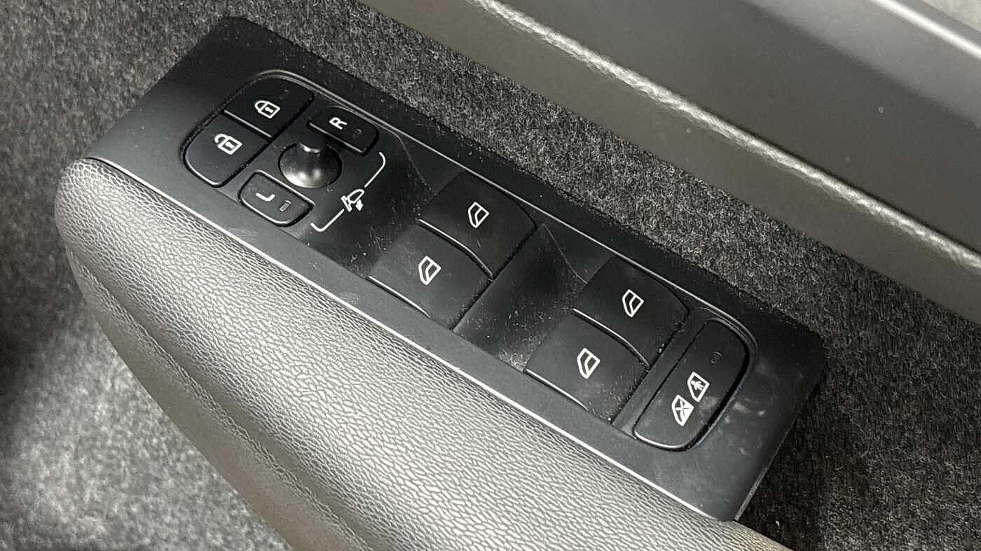 Used Volvo XC40 2022 for sale - 77440912: Photo 24