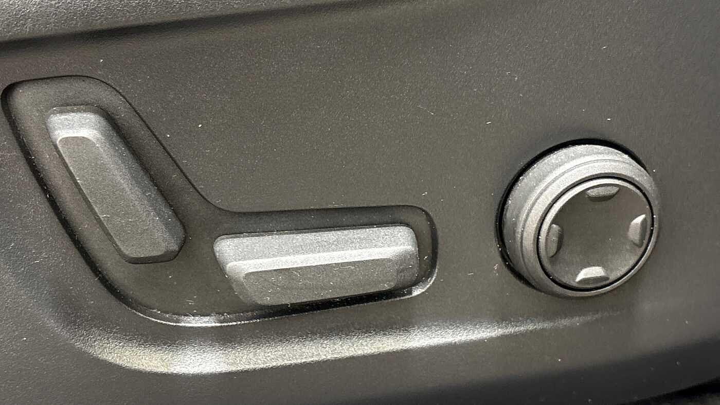 Used Volvo XC40 2022 for sale - 77440912: Photo 27