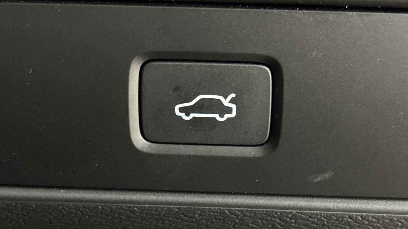 Used Volvo XC40 2022 for sale - 77440912: Photo 29