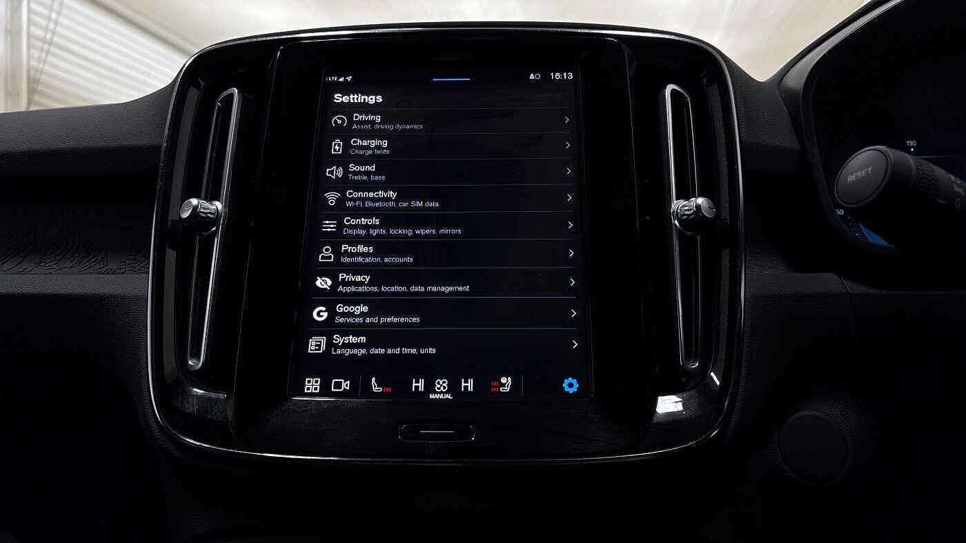 Used Volvo XC40 2022 for sale - 77440912: Photo 34