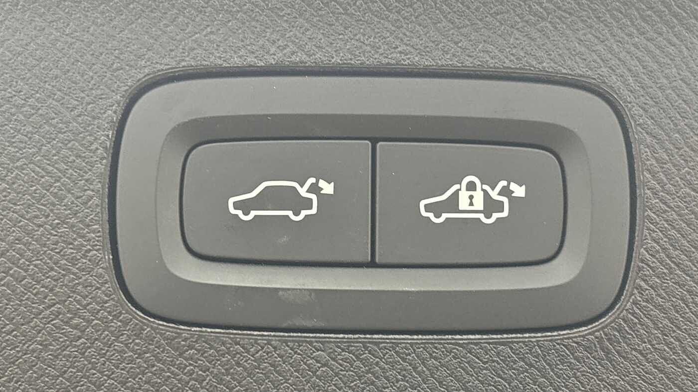 Used Volvo XC90 2025 for sale - 76644977: Photo 19