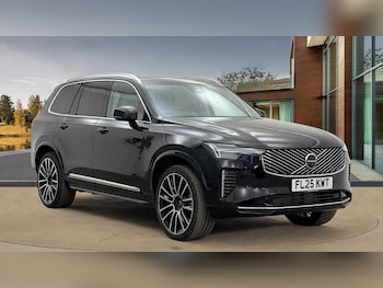 2025 (25) - 2.0 T8 PHEV Ultra Dark 5dr AWD Geartronic