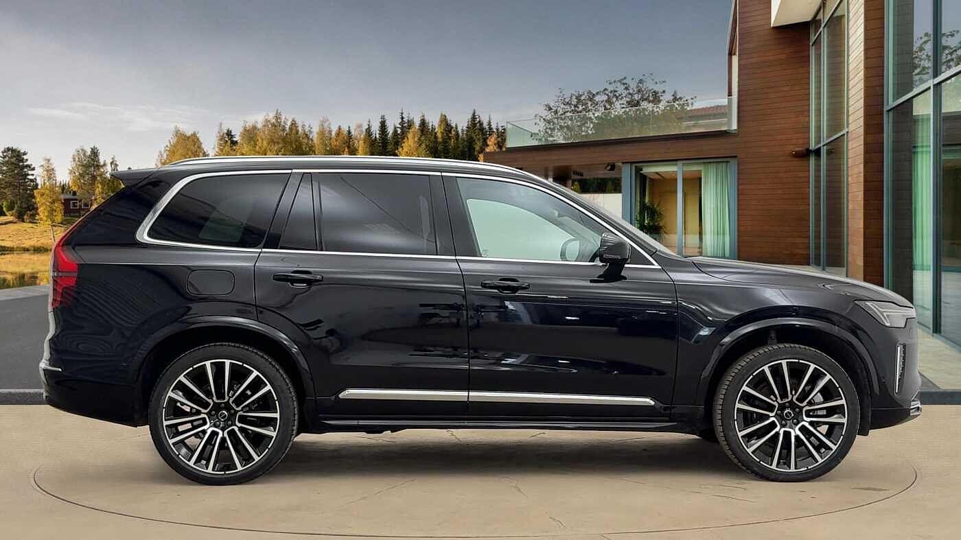 Used Volvo XC90 2025 for sale - 76644977: Photo 2