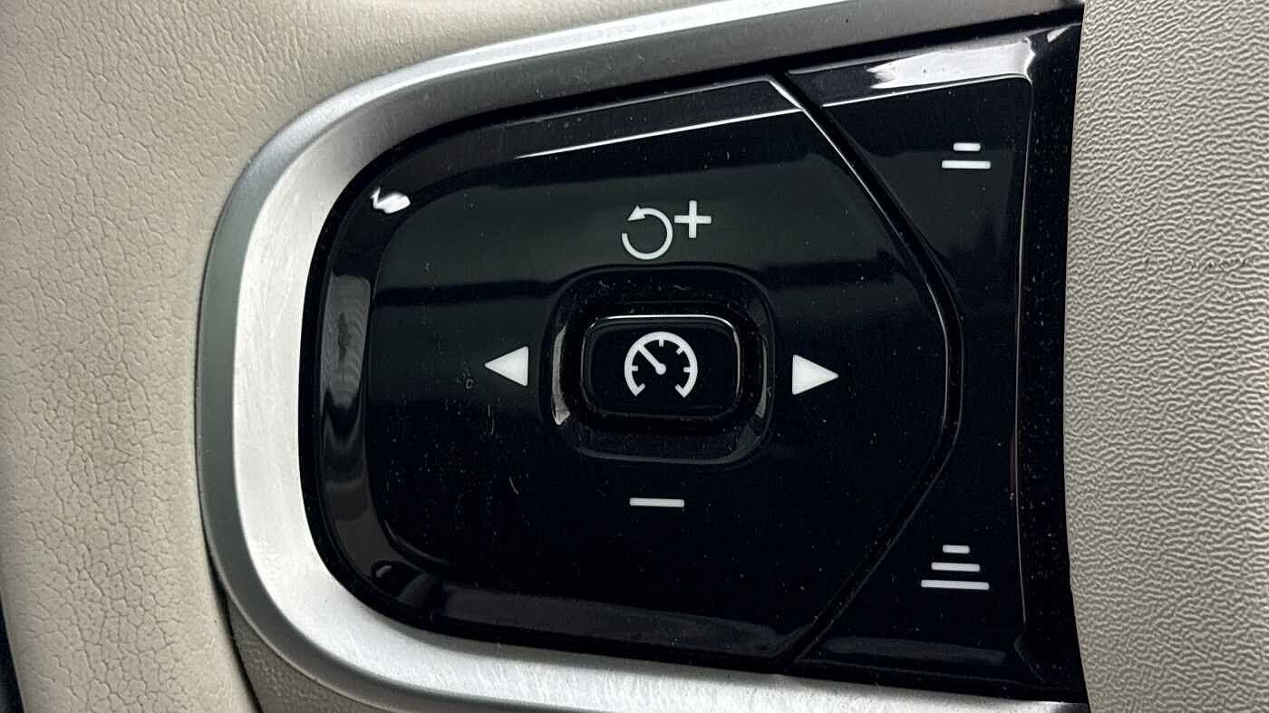 Used Volvo XC90 2025 for sale - 76644977: Photo 31