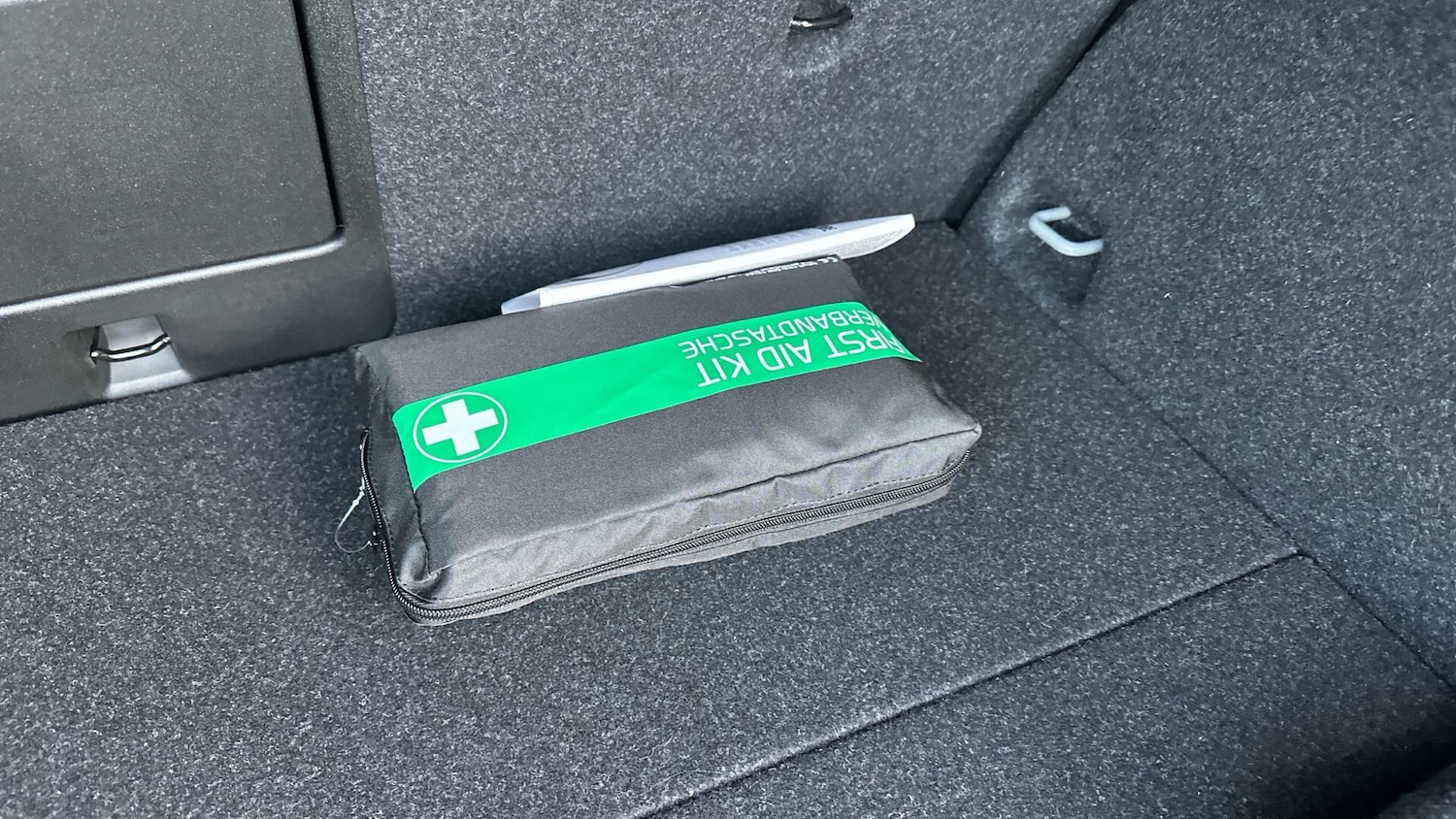 Used Volvo XC40 2025 for sale - 77040453: Photo 23