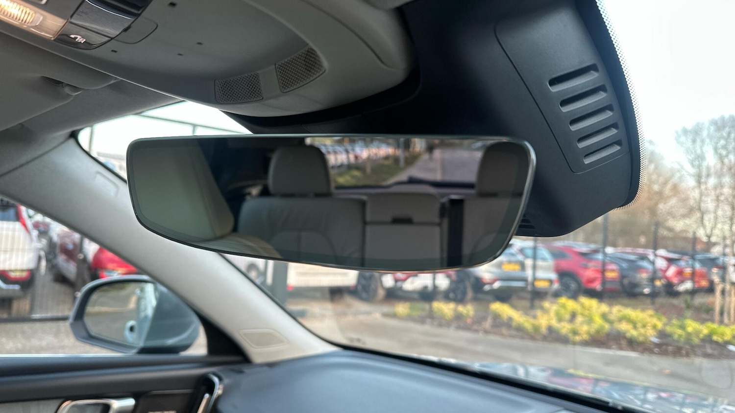 Used Volvo XC40 2025 for sale - 77040453: Photo 39