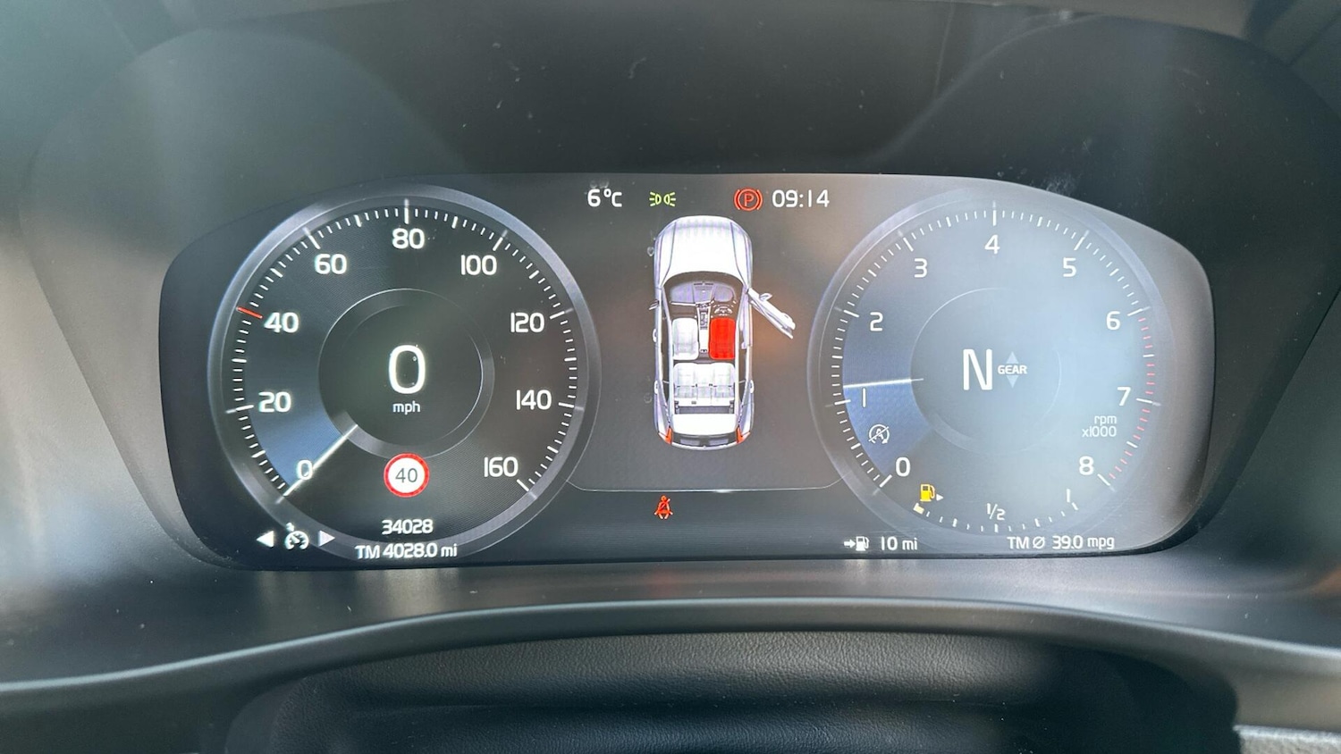 Used Volvo XC40 for sale - 77396504: Photo 11