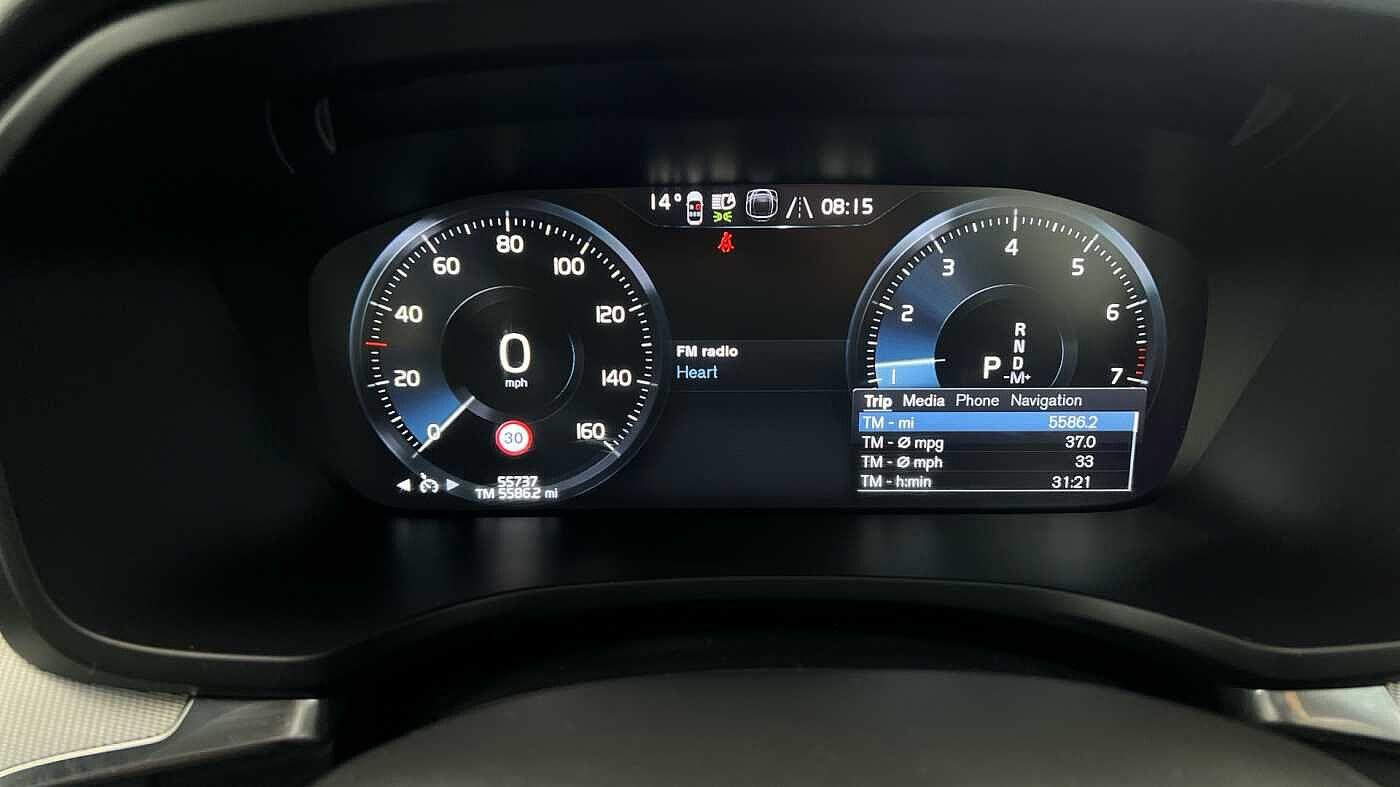 Used Volvo V60 2021 for sale - 77081408: Photo 9