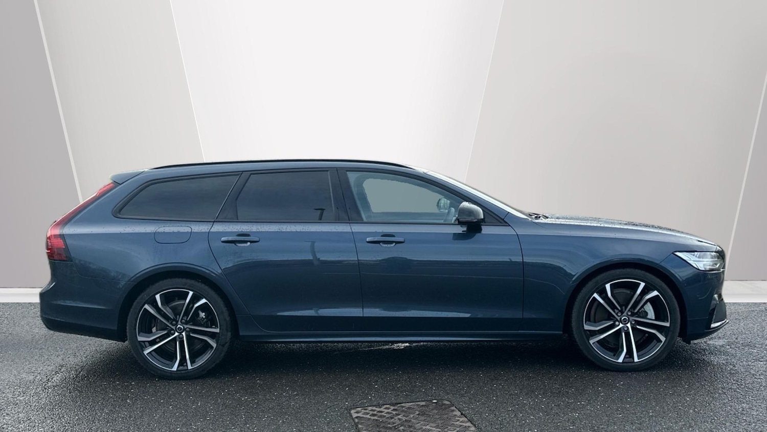 Used Volvo V90 2024 for sale - 76585123: Photo 3