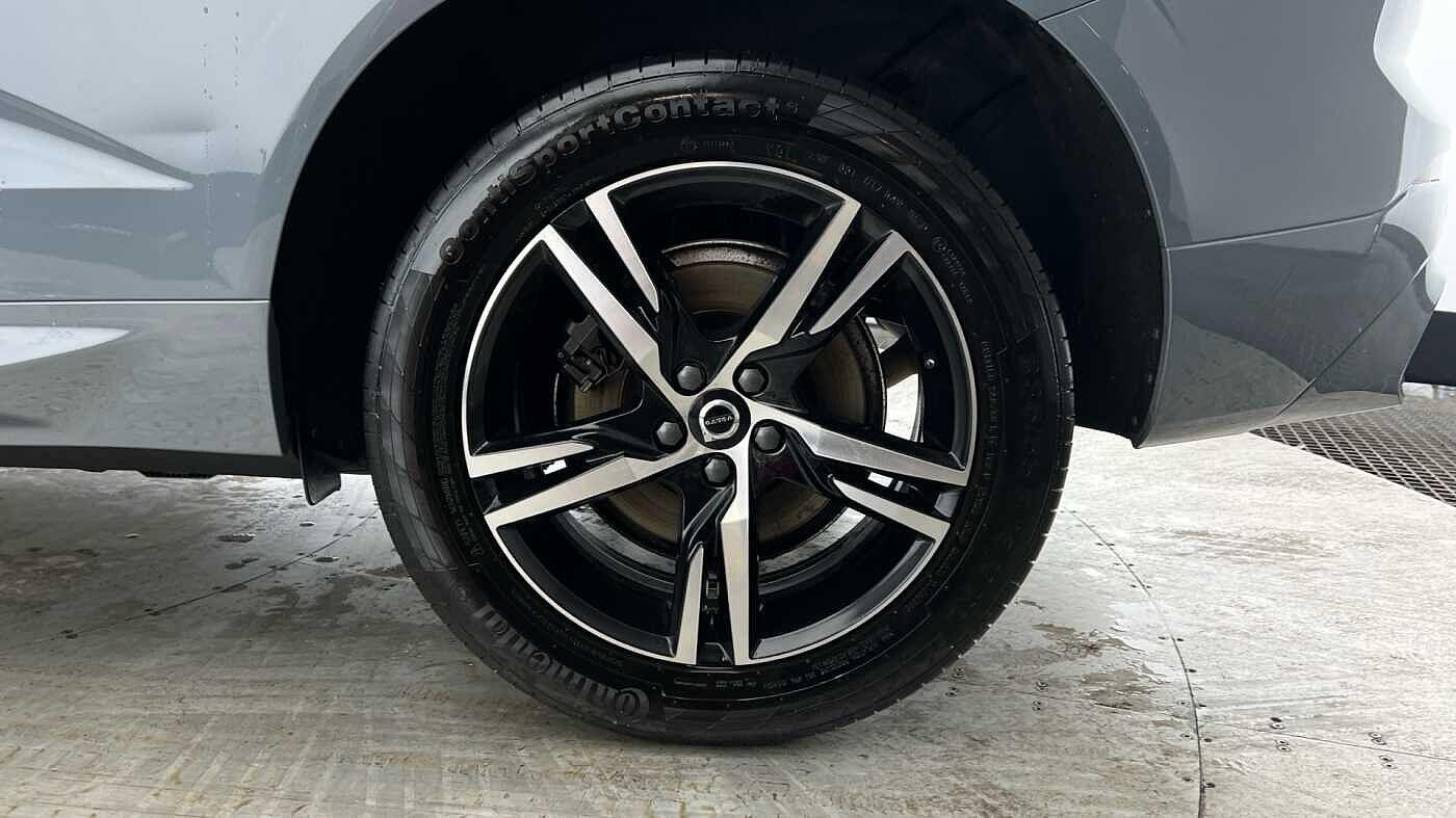 Used Volvo XC60 2021 for sale - 76823482: Photo 4