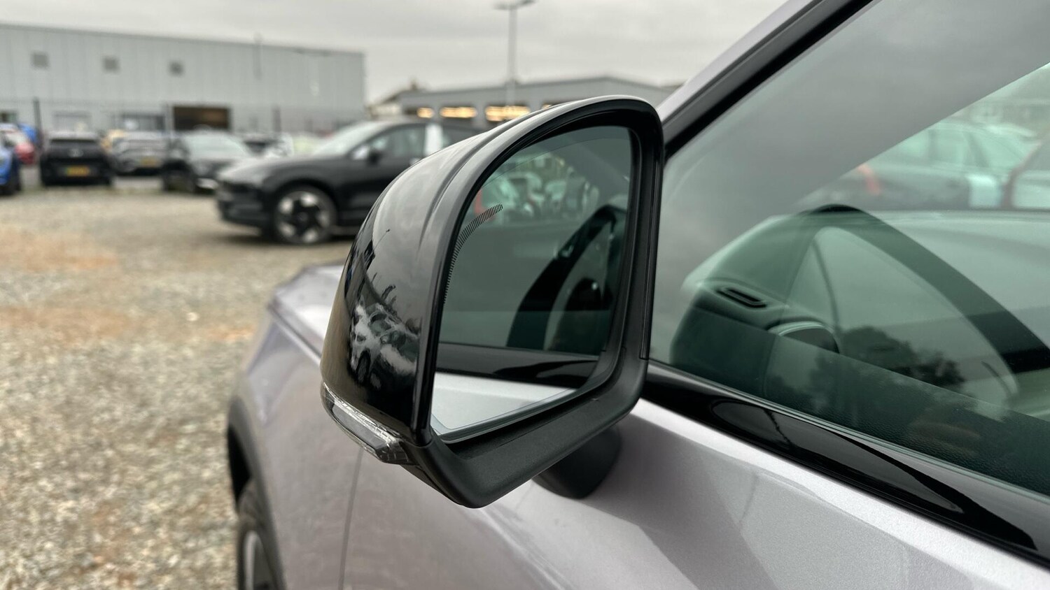 Used Volvo XC40 2025 for sale - 77673028: Photo 18