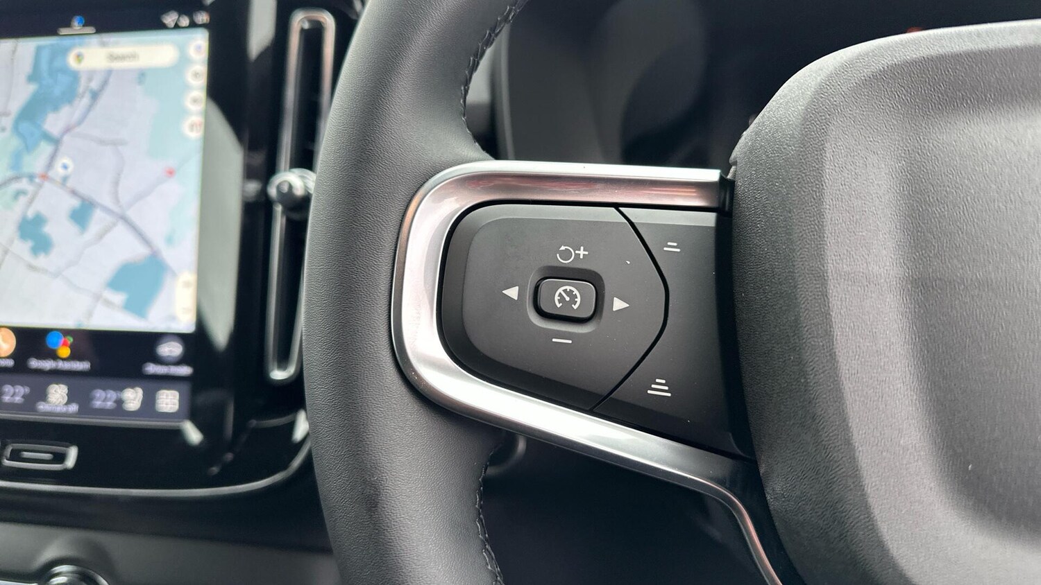 Used Volvo XC40 2025 for sale - 77673028: Photo 33