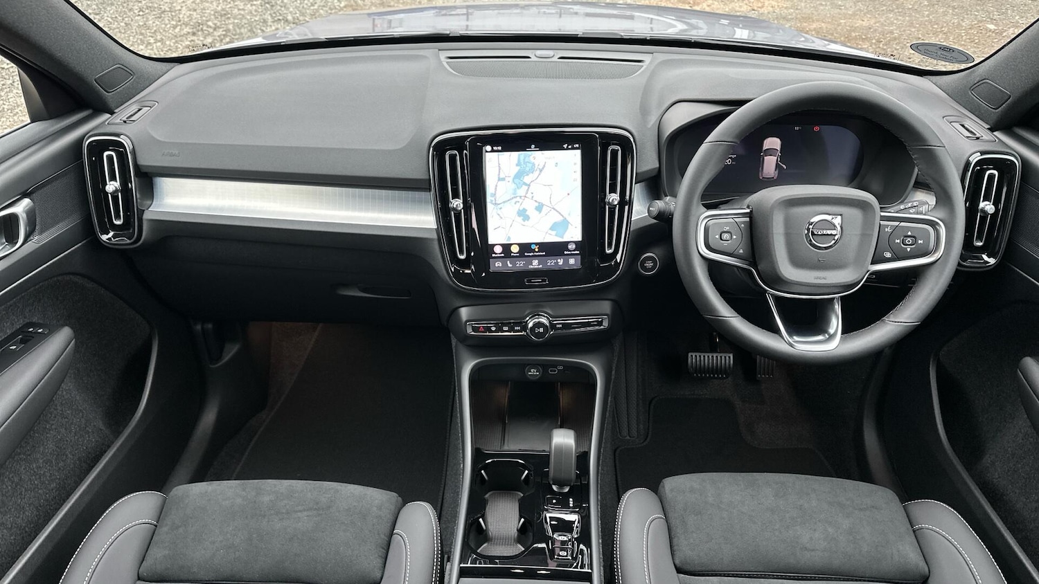 Used Volvo XC40 2025 for sale - 77673028: Photo 5