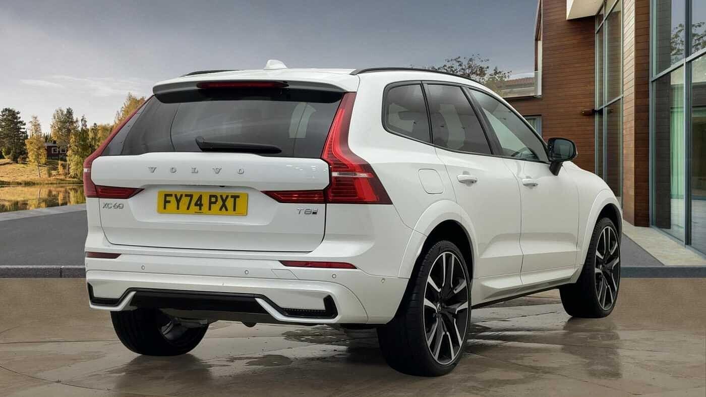 Used Volvo XC60 2024 for sale - 76584322: Photo 3