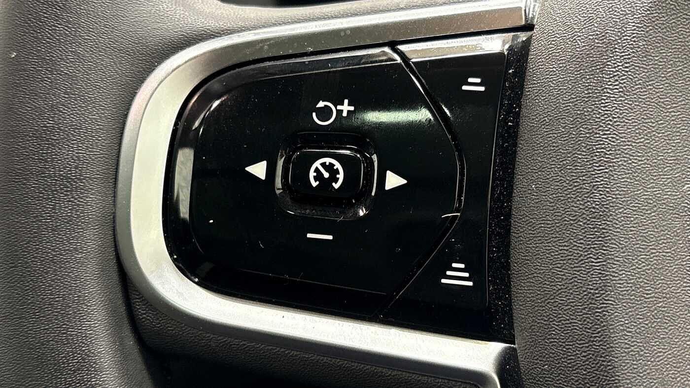 Used Volvo XC60 2024 for sale - 76584322: Photo 31