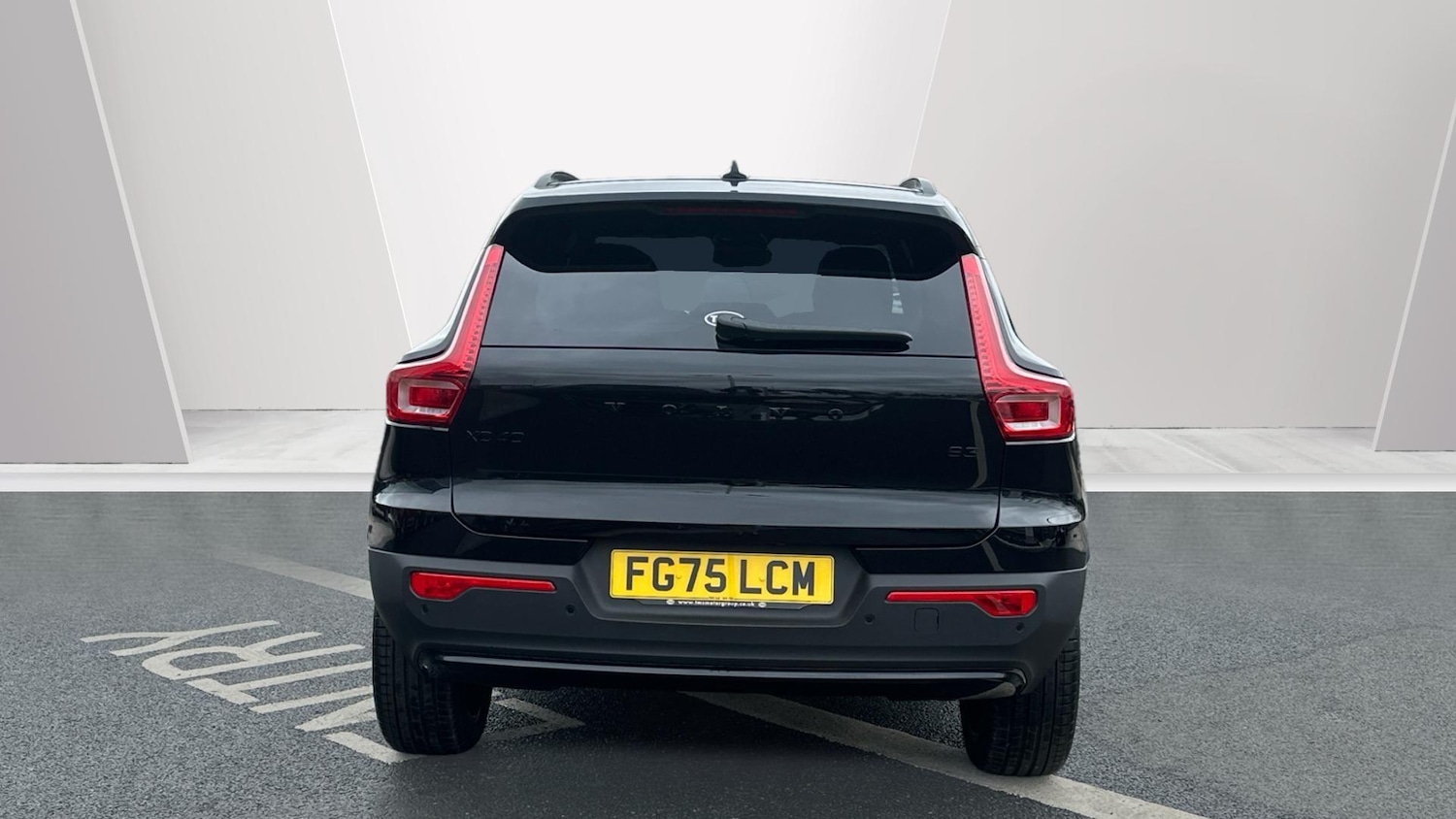 Used Volvo XC40 2025 for sale - 76336873: Photo 7