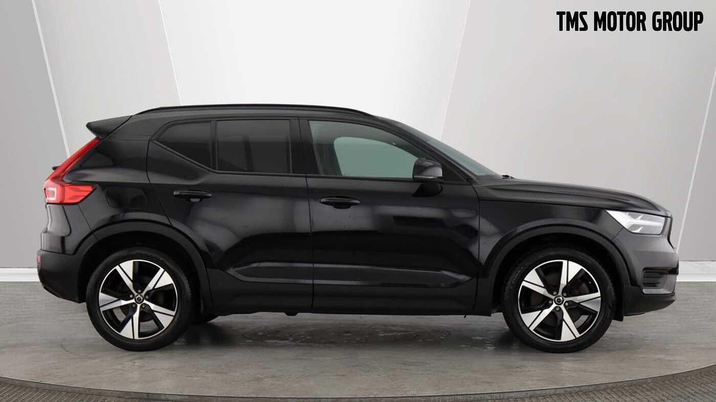 Used Volvo XC40 2021 for sale - 77549959: Photo 2