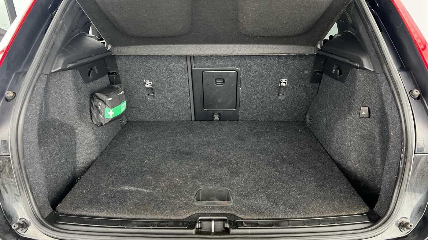 Used Volvo XC40 2021 for sale - 77549959: Photo 5