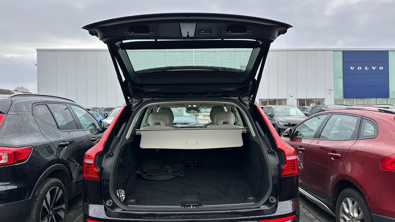 Used Volvo XC60 2021 for sale - 77672930: Photo 13