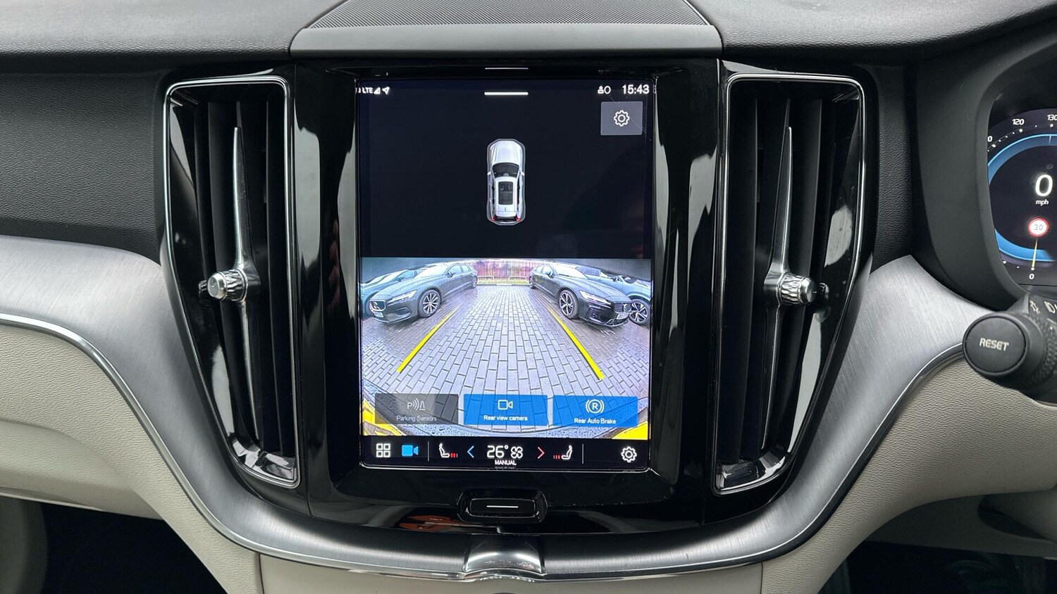 Used Volvo XC60 2021 for sale - 77672930: Photo 18