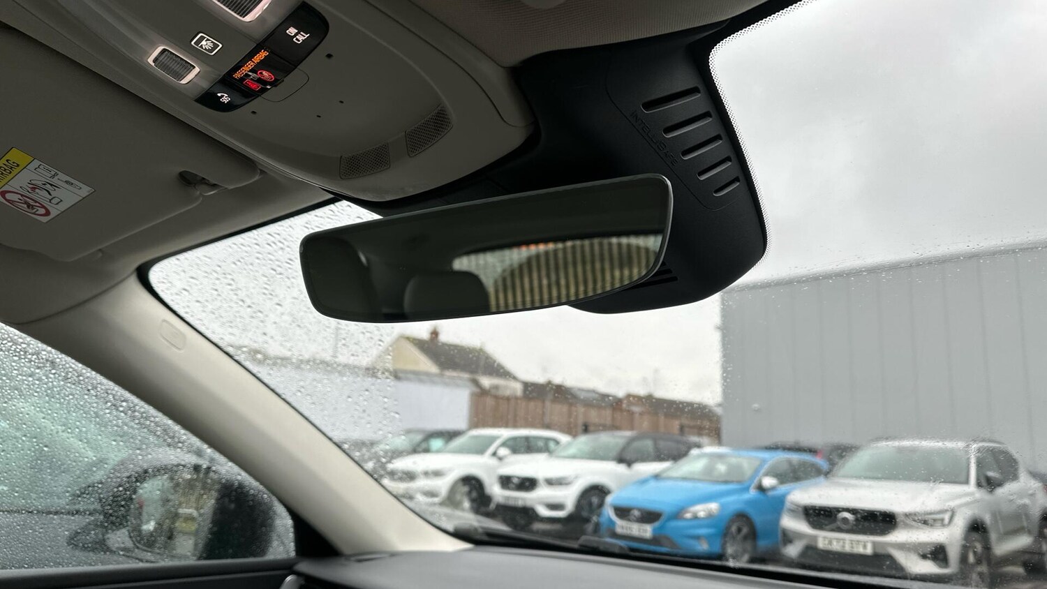 Used Volvo XC60 2021 for sale - 77672930: Photo 39