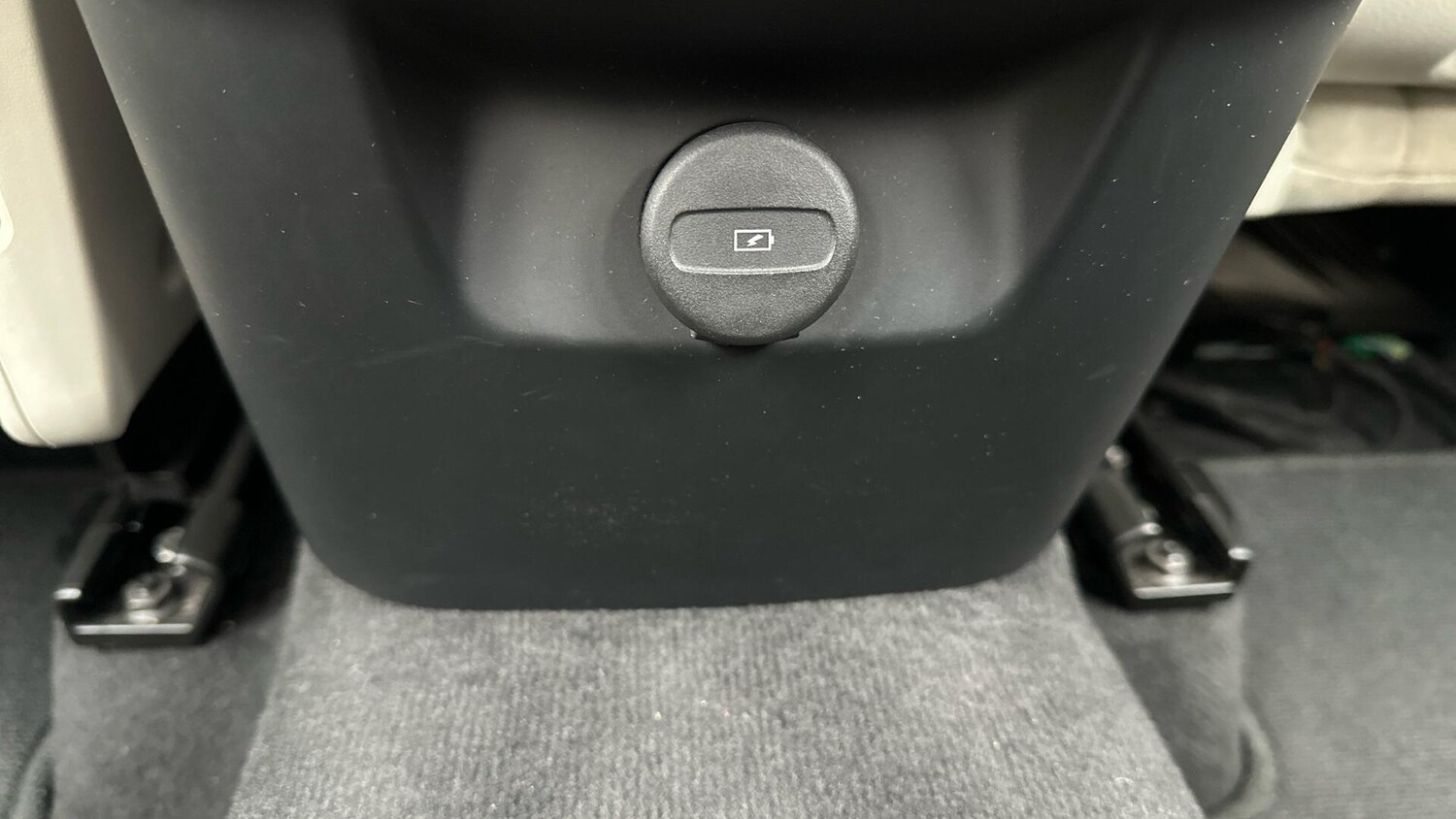 Used Volvo XC60 2021 for sale - 77672930: Photo 44