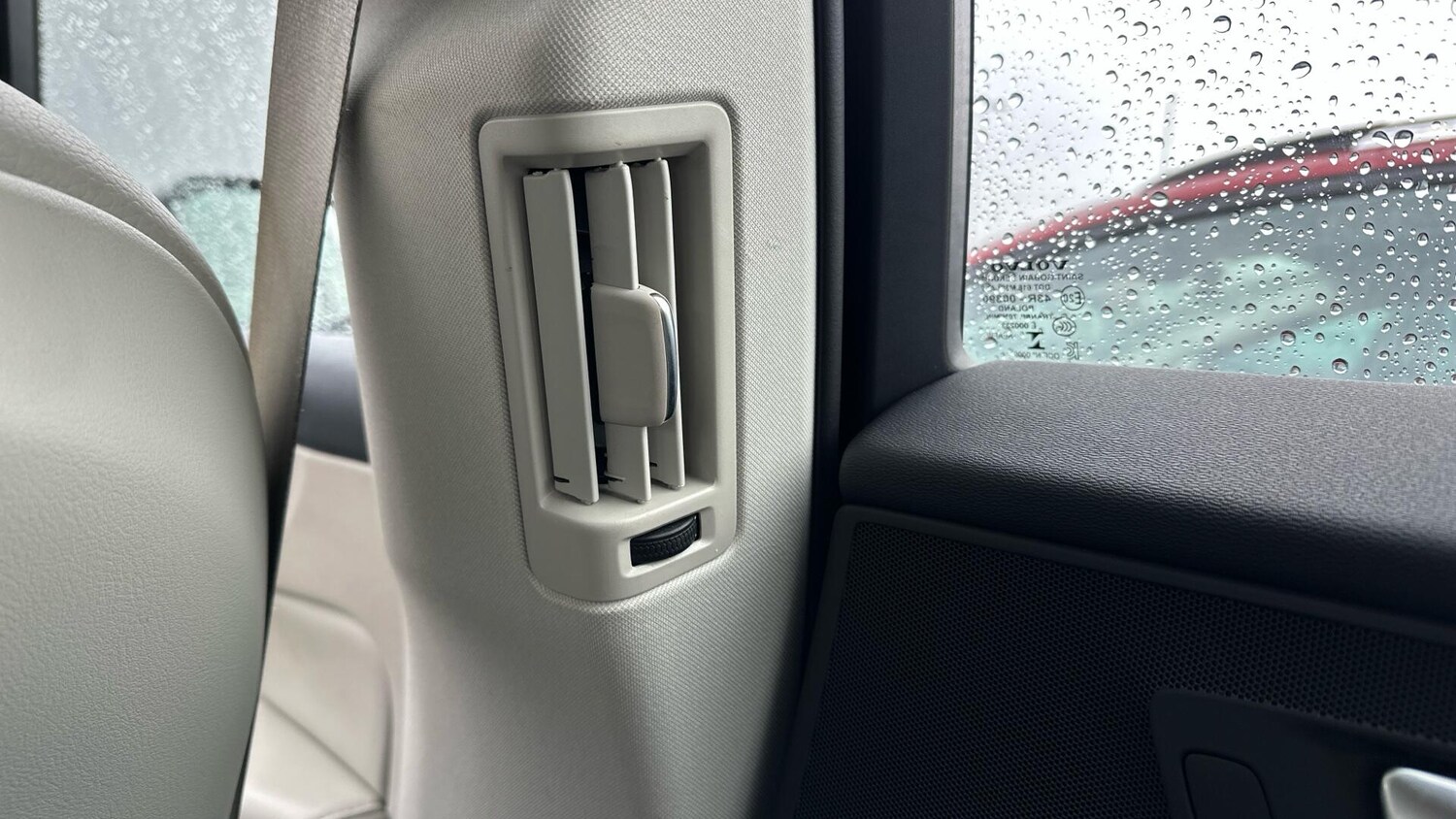 Used Volvo XC60 2021 for sale - 77672930: Photo 47