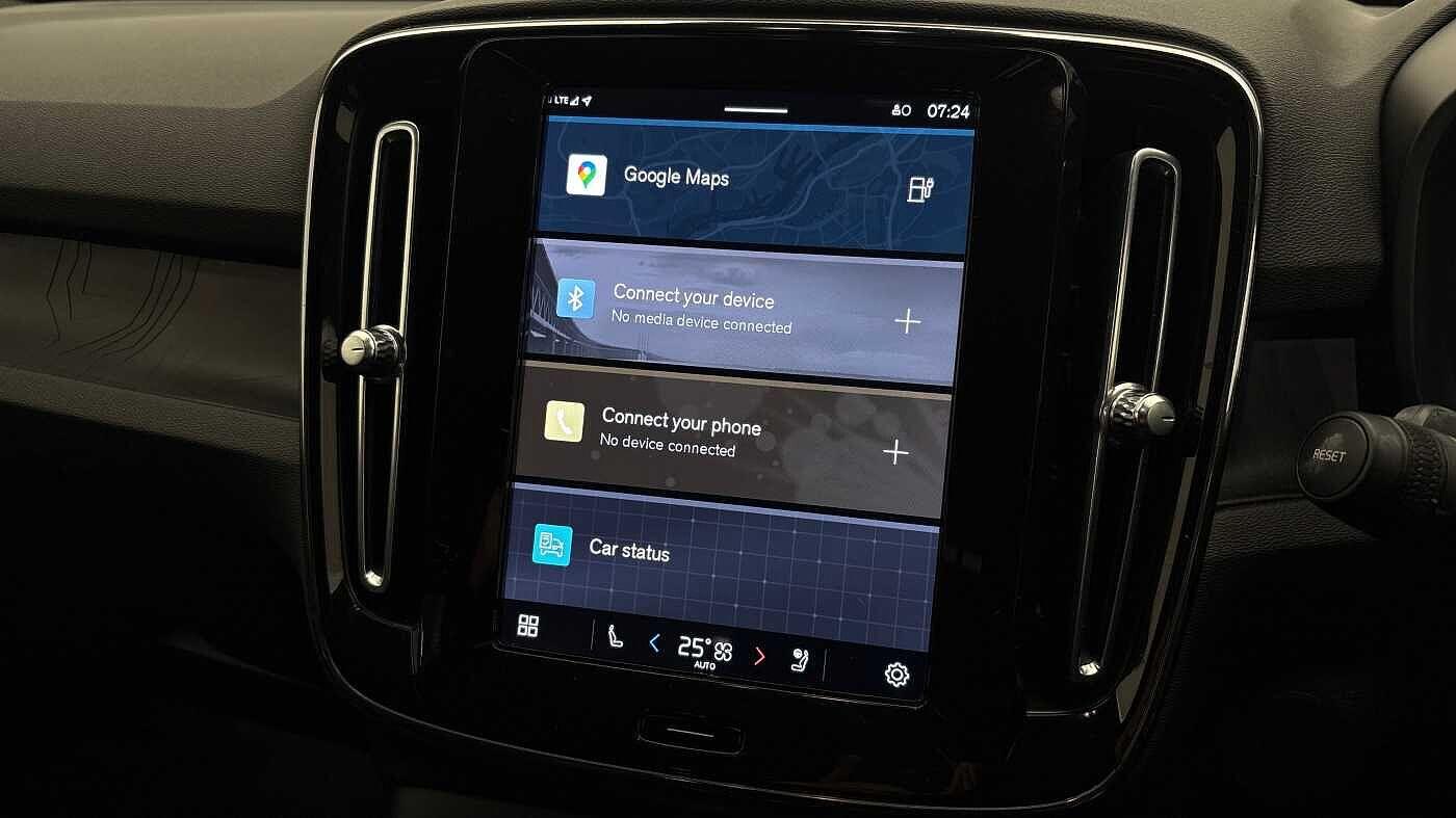 Used Volvo XC40 2022 for sale - 76584180: Photo 11