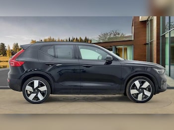 Used Volvo XC40 2022 for sale - 76584180: Photo