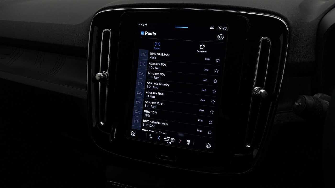 Used Volvo XC40 2022 for sale - 76584180: Photo 36