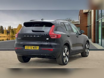 Used Volvo XC40 2022 for sale - 76584180: Photo