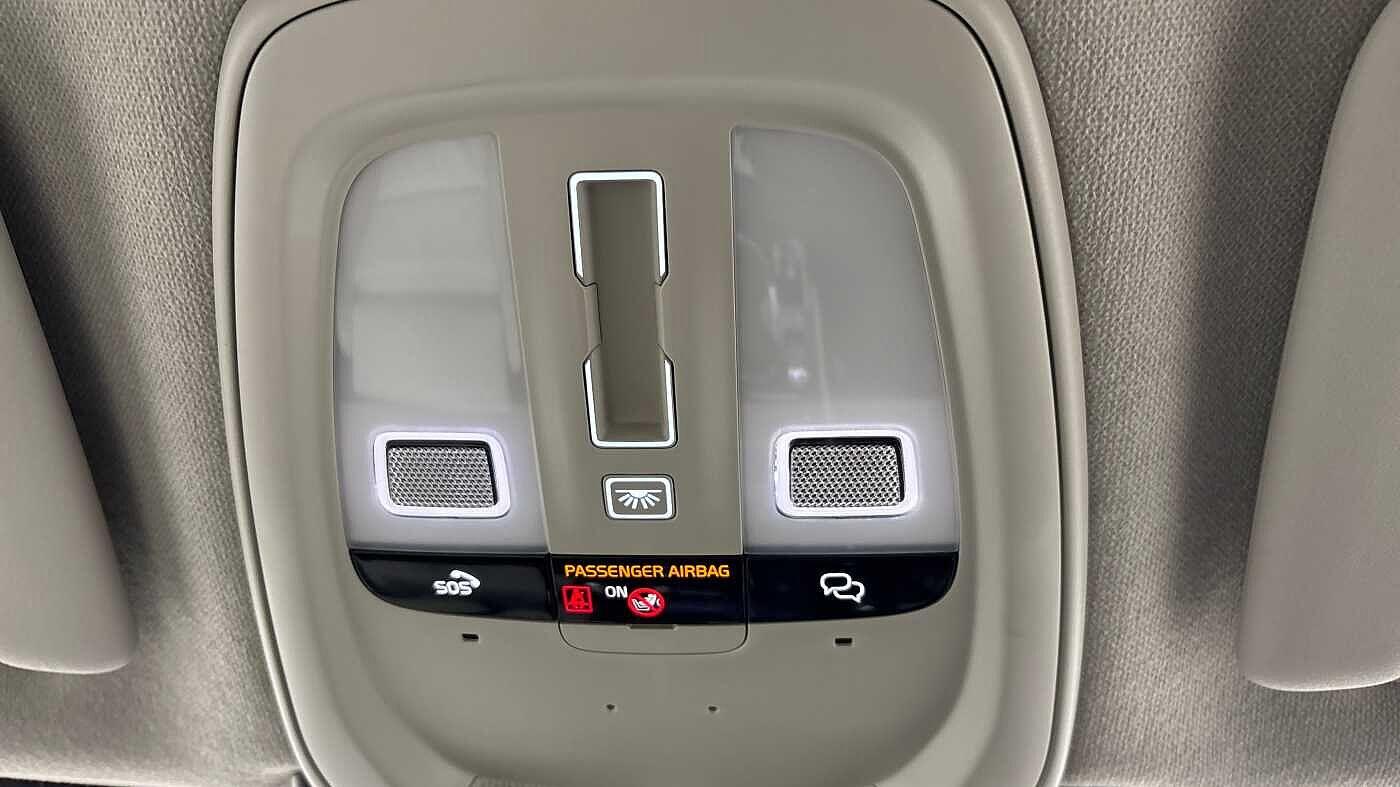 Used Volvo XC40 2023 for sale - 76585295: Photo 33