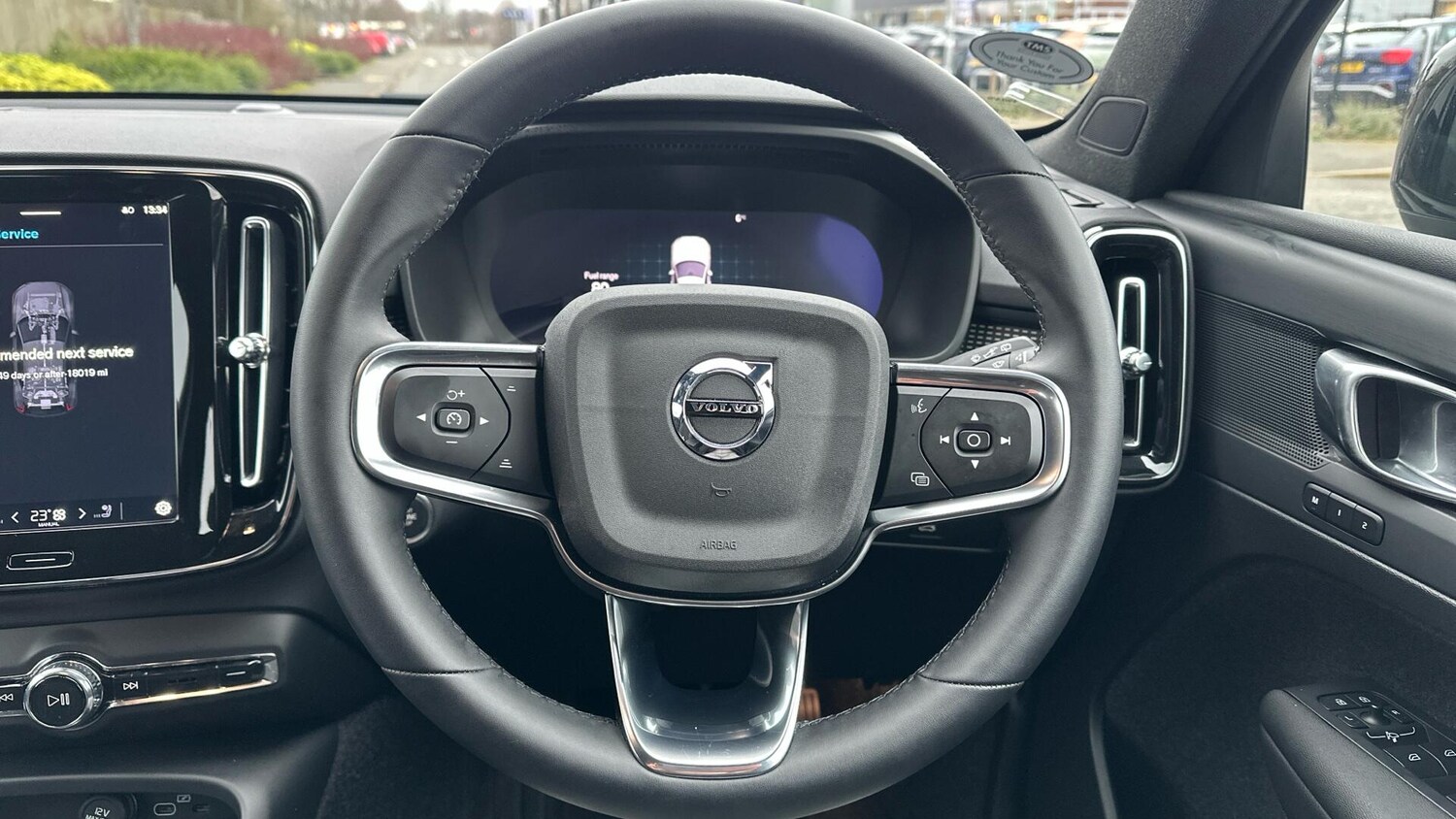 Used Volvo XC40 2025 for sale - 77673012: Photo 10