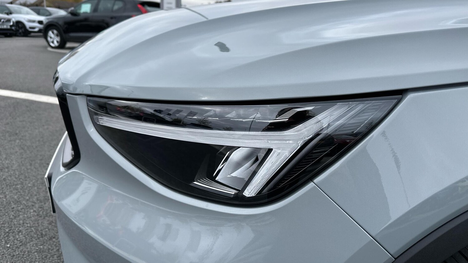 Used Volvo XC40 2025 for sale - 77672936: Photo 17