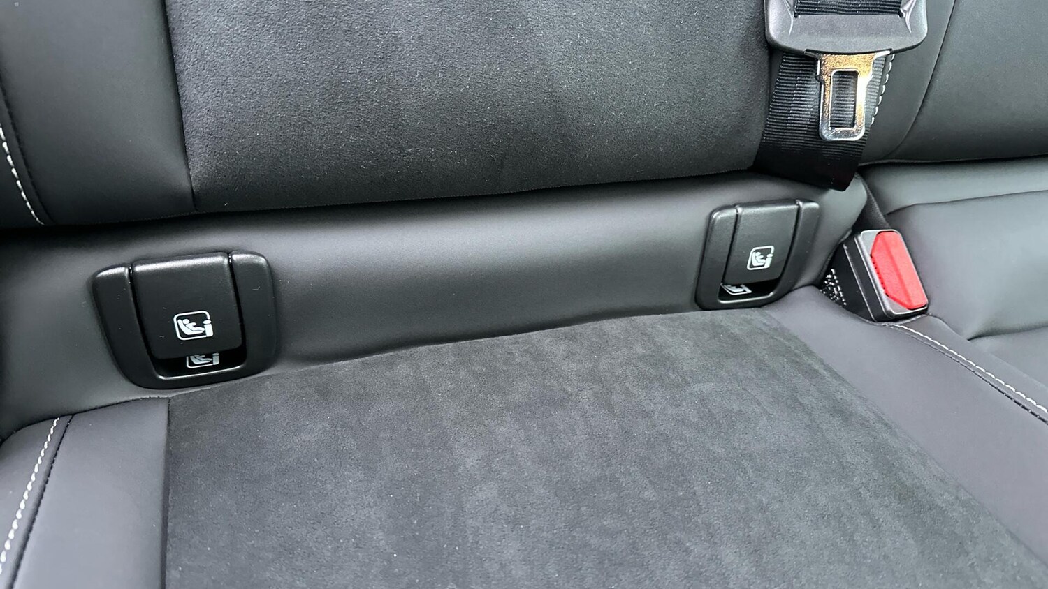 Used Volvo XC40 2025 for sale - 77672936: Photo 27