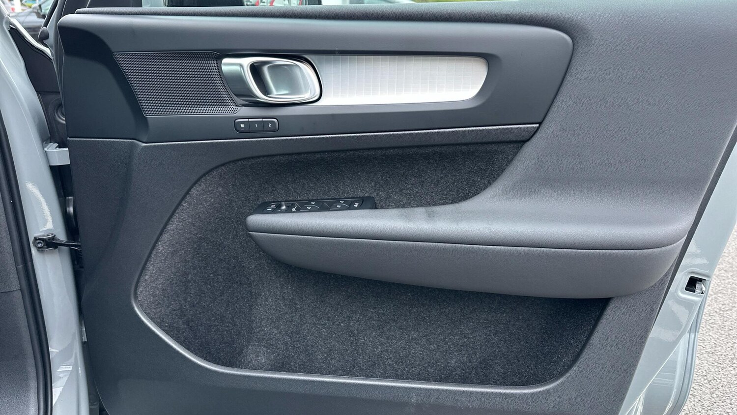 Used Volvo XC40 2025 for sale - 77672936: Photo 29