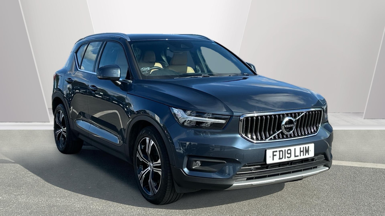 Used Volvo XC40 2019 for sale - 76336409: Photo 1