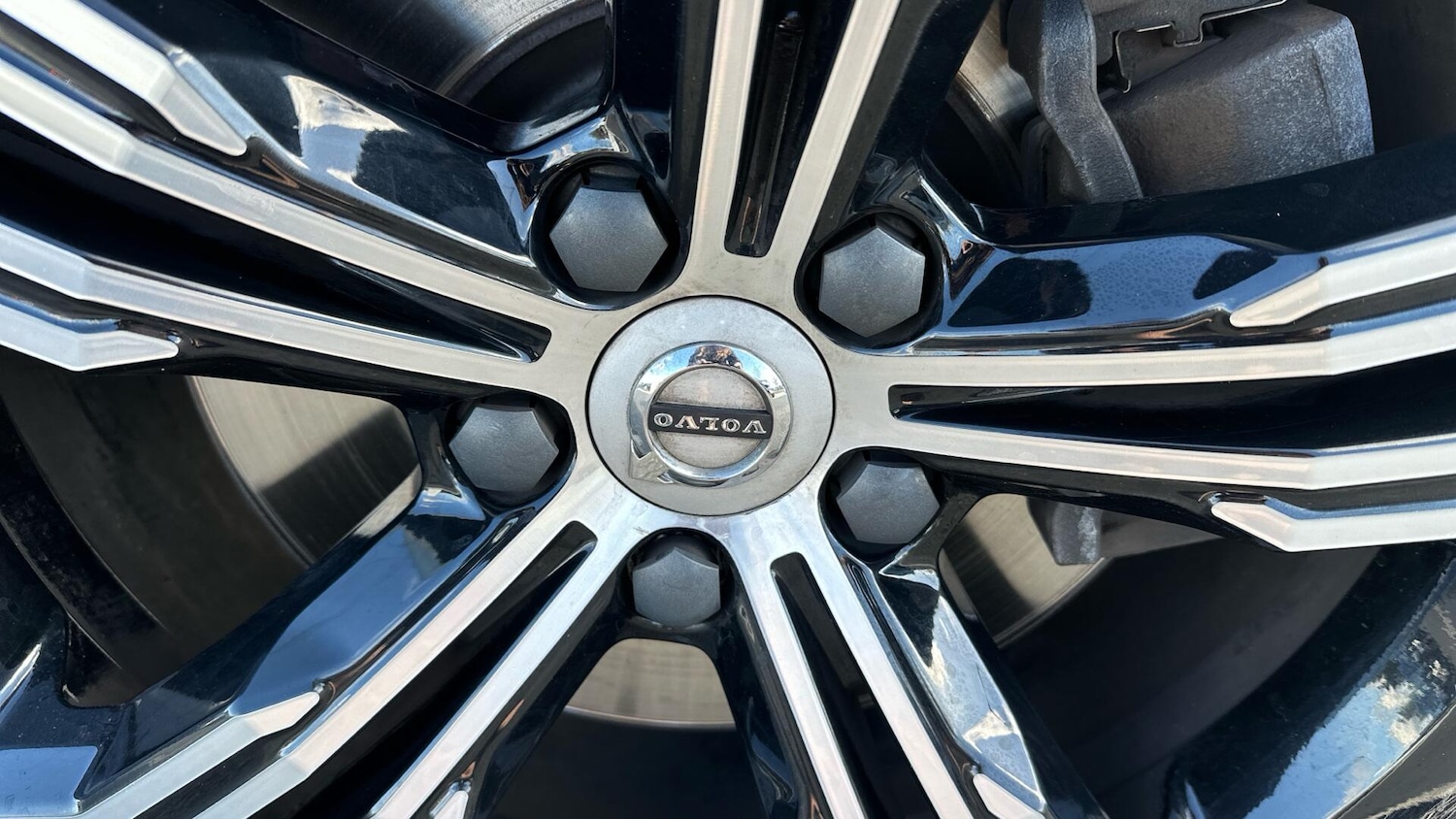 Used Volvo XC40 2019 for sale - 76336409: Photo 15