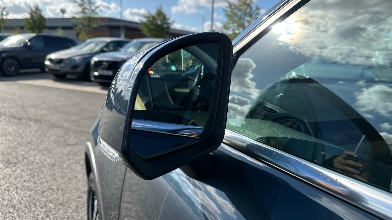 Used Volvo XC40 2019 for sale - 76336409: Photo 18